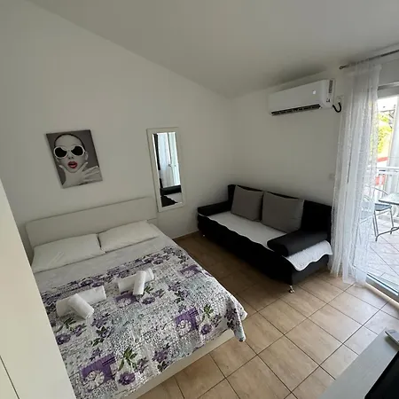 Apartment Nina Starigrad Exterior photo